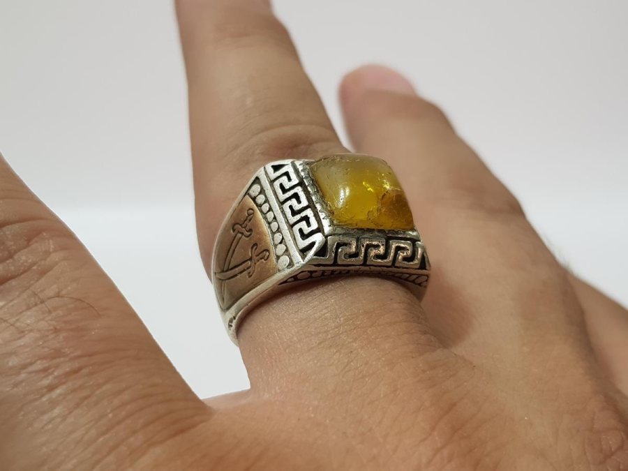 DAMLA KEHRİBAR TAŞLI GÜMÜŞ YÜZÜK