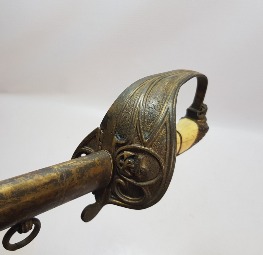 OSMANLI DÖNEMİ ASLAN BAŞLI DENİZCİ SUBAY KILICI