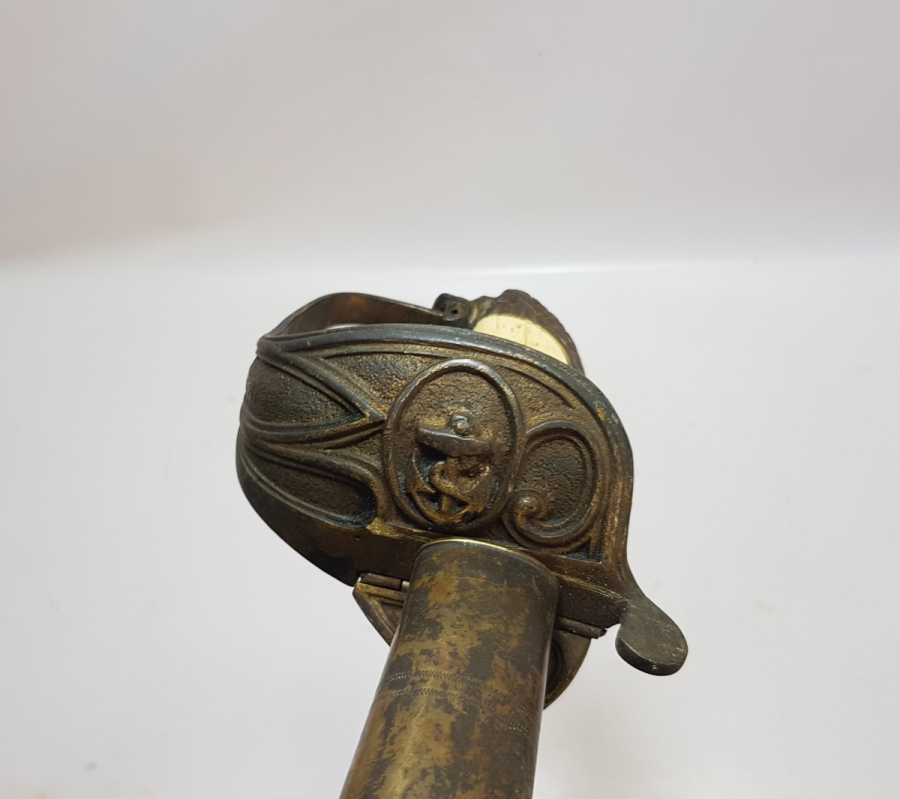 OSMANLI DÖNEMİ ASLAN BAŞLI DENİZCİ SUBAY KILICI