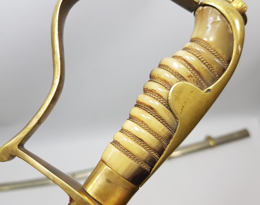 1. DÜNYA SAVAŞI DÖNEMİ BOYNUZ SAPLI VE AY YILDIZLI OSMANLI HAFİF SÜVARİ KILICI