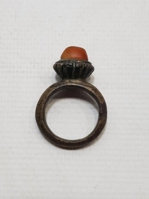 SÜLEYMANİYE AKİĞİNDEN MAMUL SÜMBÜLLÜ TARİKATINA AİT DERVİŞ YÜZÜĞÜ