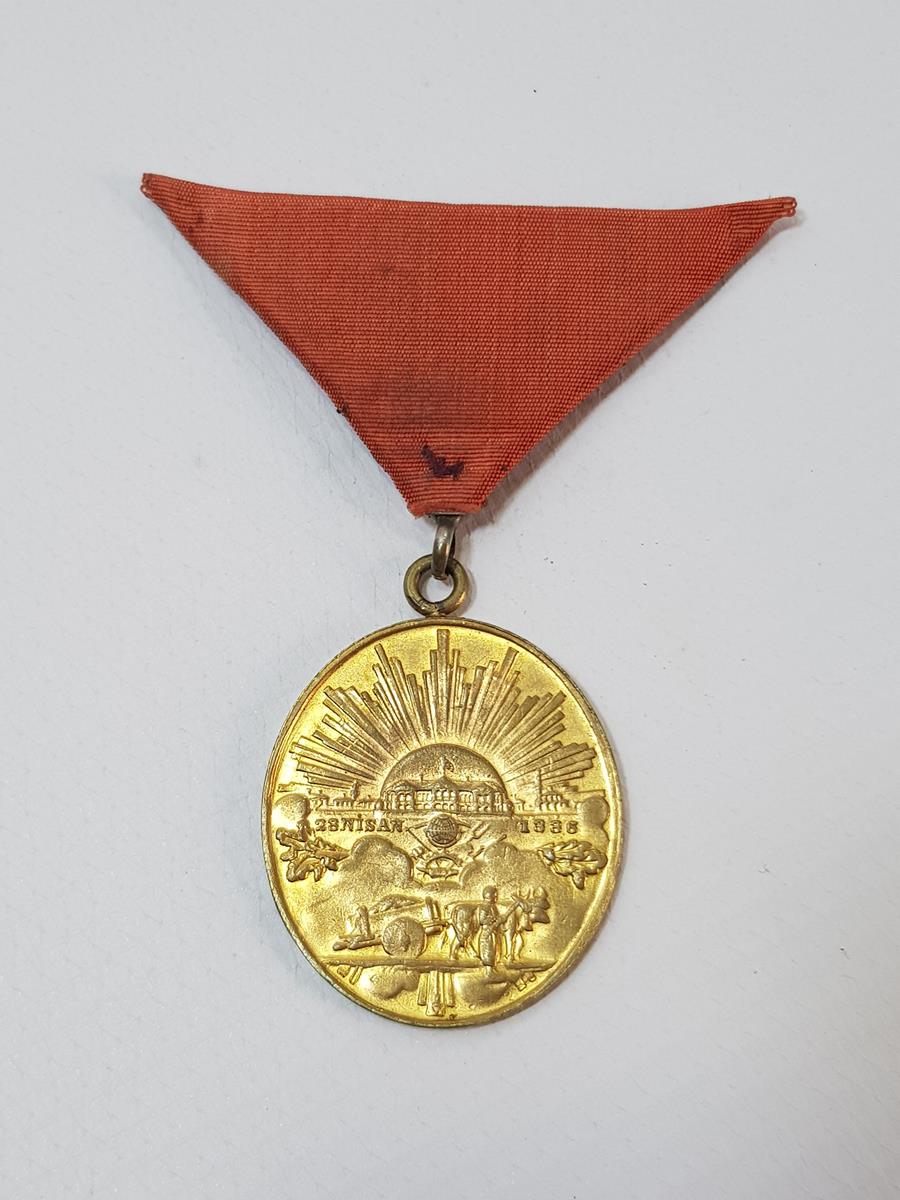 ÇOK YÜKSEK KONDİSYONDA İSTİKLAL MADALYASI