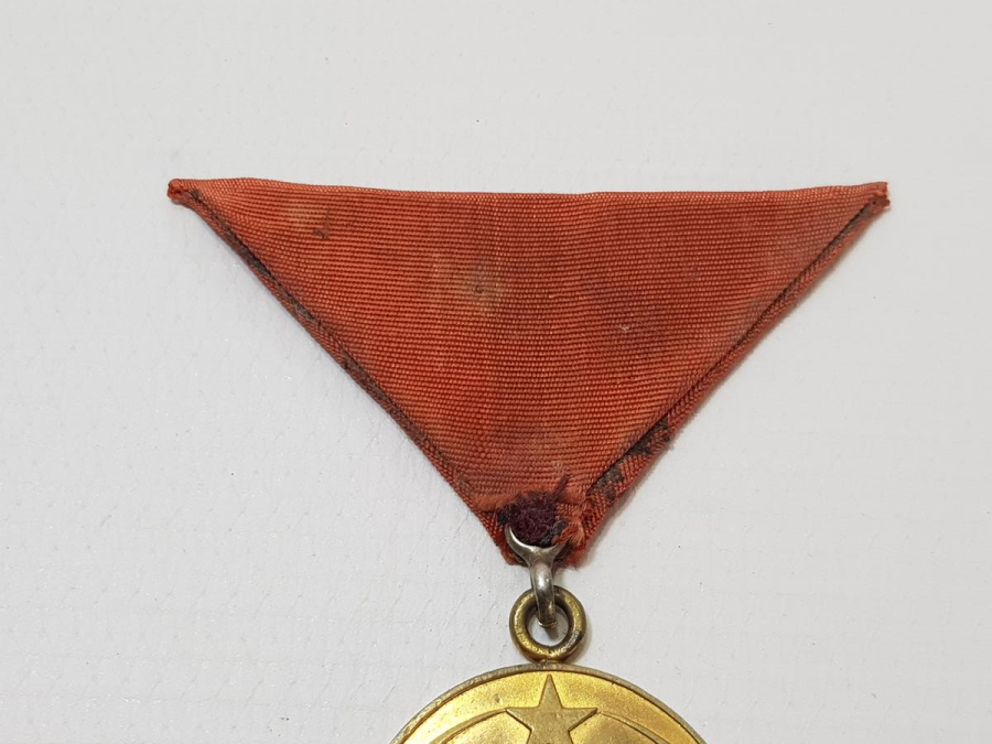 ÇOK YÜKSEK KONDİSYONDA İSTİKLAL MADALYASI