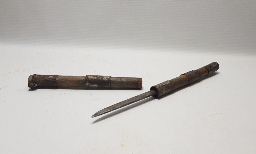 OSMANLI DÖNEMİ GİZLİ ŞİŞLİ ÇERKES İŞİ AT KAMÇISI TUTMACI