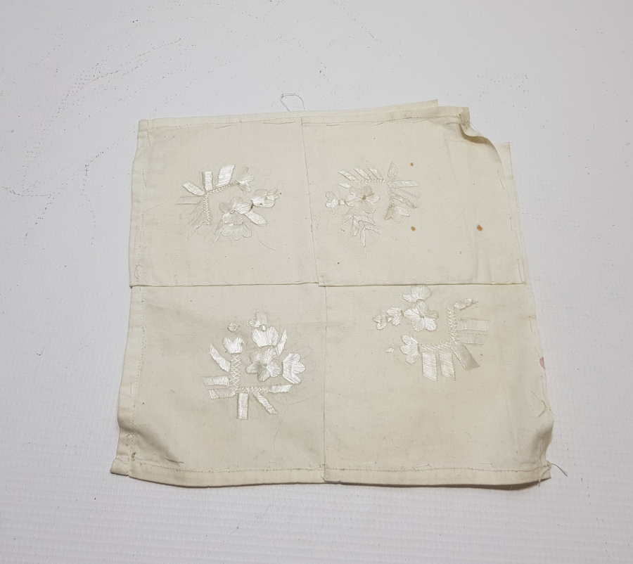 OSMANLI DÖNEMİ İPEK İŞLEMELİ KULLANILMAMIŞ SÖZ ÇEVRESİ