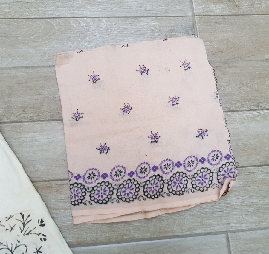 ÜÇ ADET PULLU YAZMA LOTU