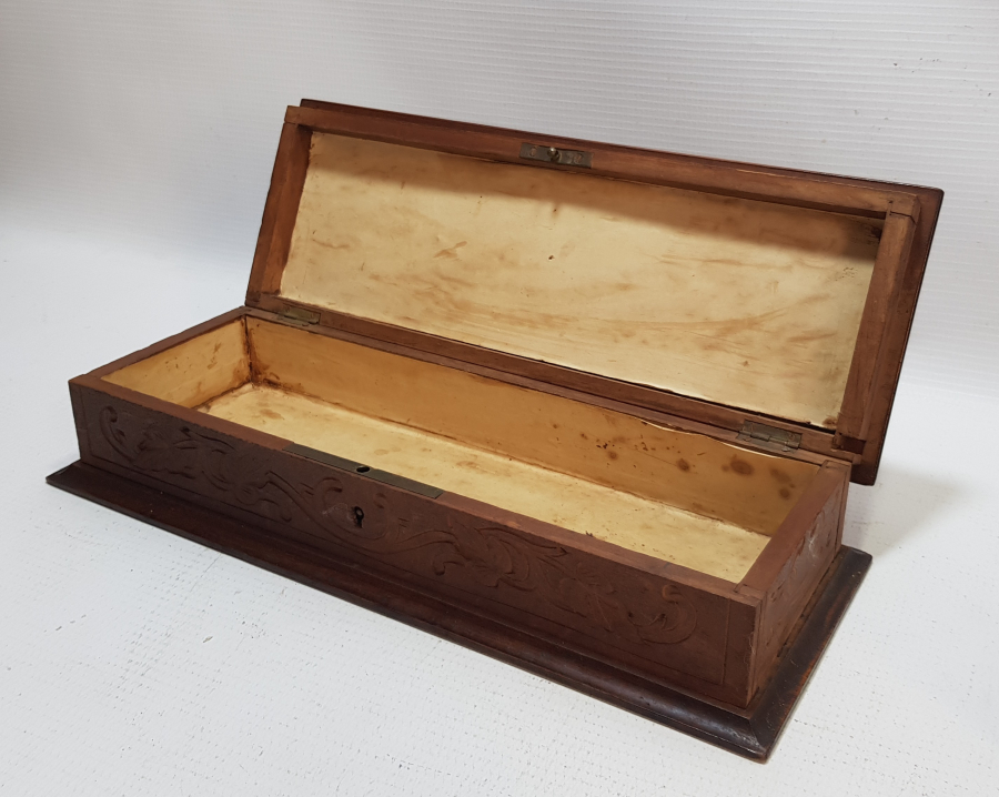 OSMANLI DÖNEMİ NADİR FORMDA AHŞAP KUTU