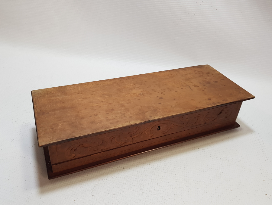 OSMANLI DÖNEMİ NADİR FORMDA AHŞAP KUTU