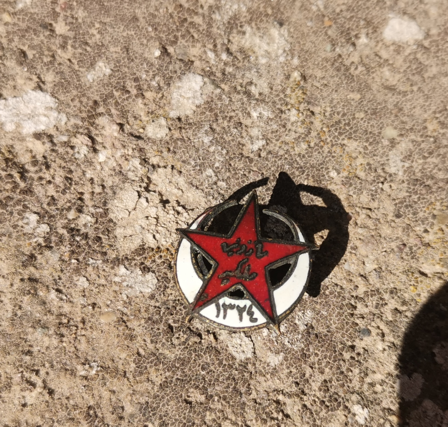 ÜZERİ MİNE İŞÇİLİKLİ AY YILDIZ FORMLU ÇOK NADİR MEŞRUTİYET ROZET