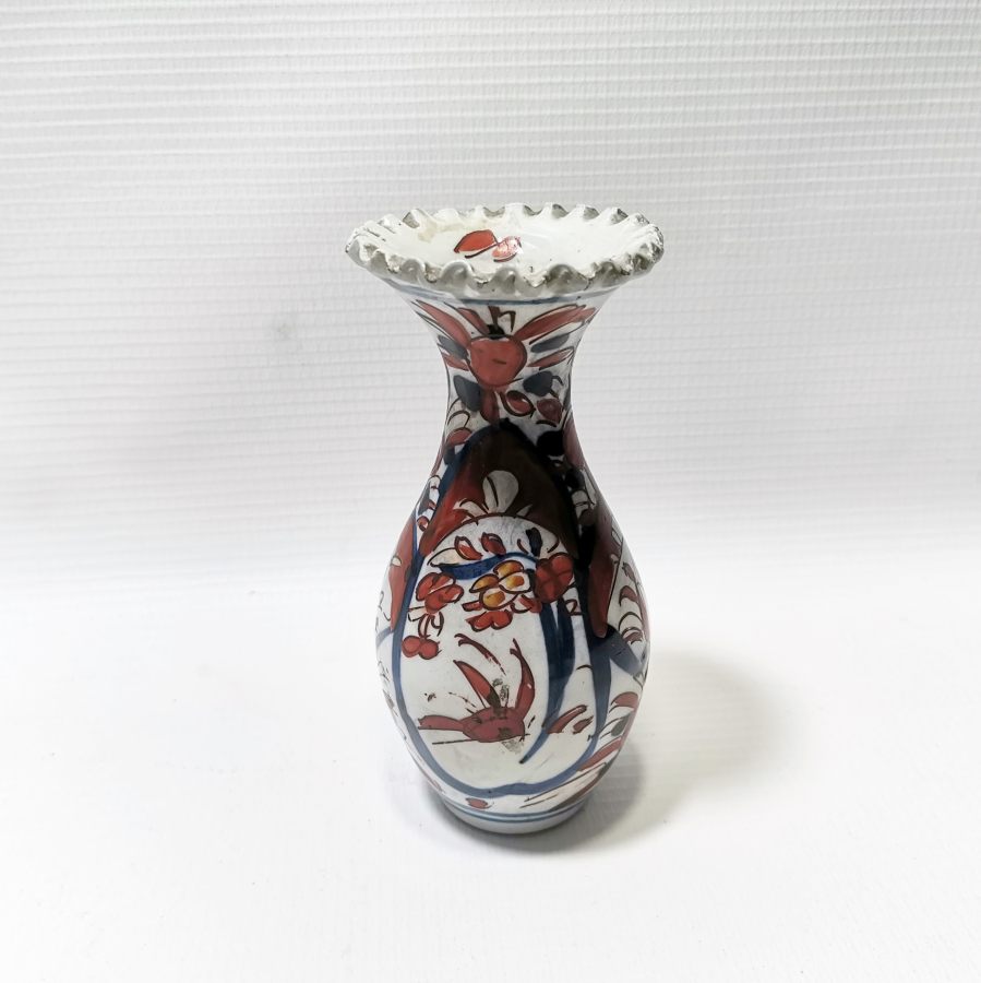 1800 BAŞLARI EL BOYAMA NADİR ÇİN VAZO