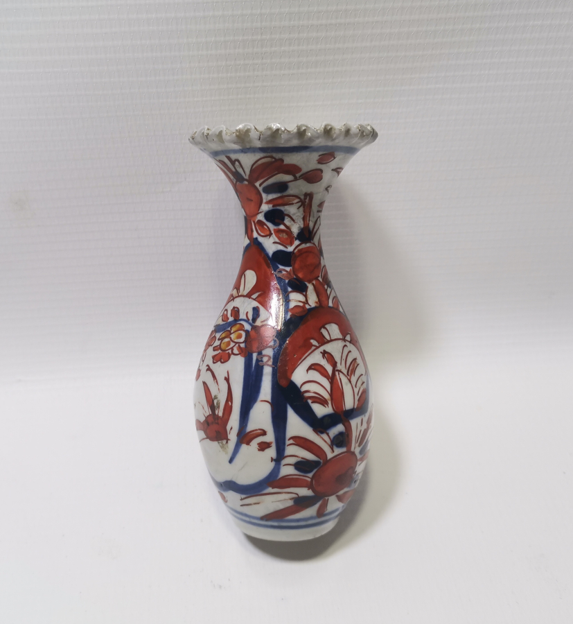 1800 BAŞLARI EL BOYAMA NADİR ÇİN VAZO