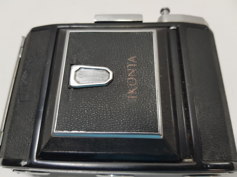 ZEISS IKON KÖRÜKLÜ FOTOĞRAF MAKİNESİ