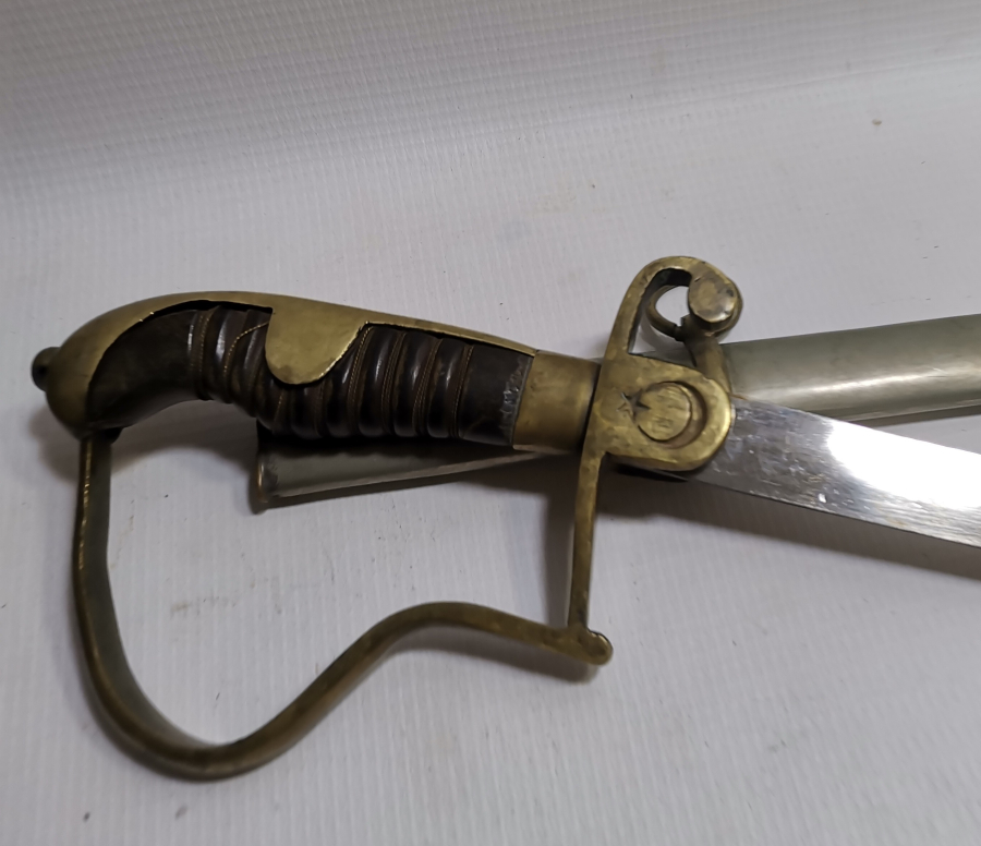 1. DÜNYA SAVAŞI DÖNEMİ BOYNUZ SAPLI VE AY YILDIZLI OSMANLI HAFİF SÜVARİ KILICI