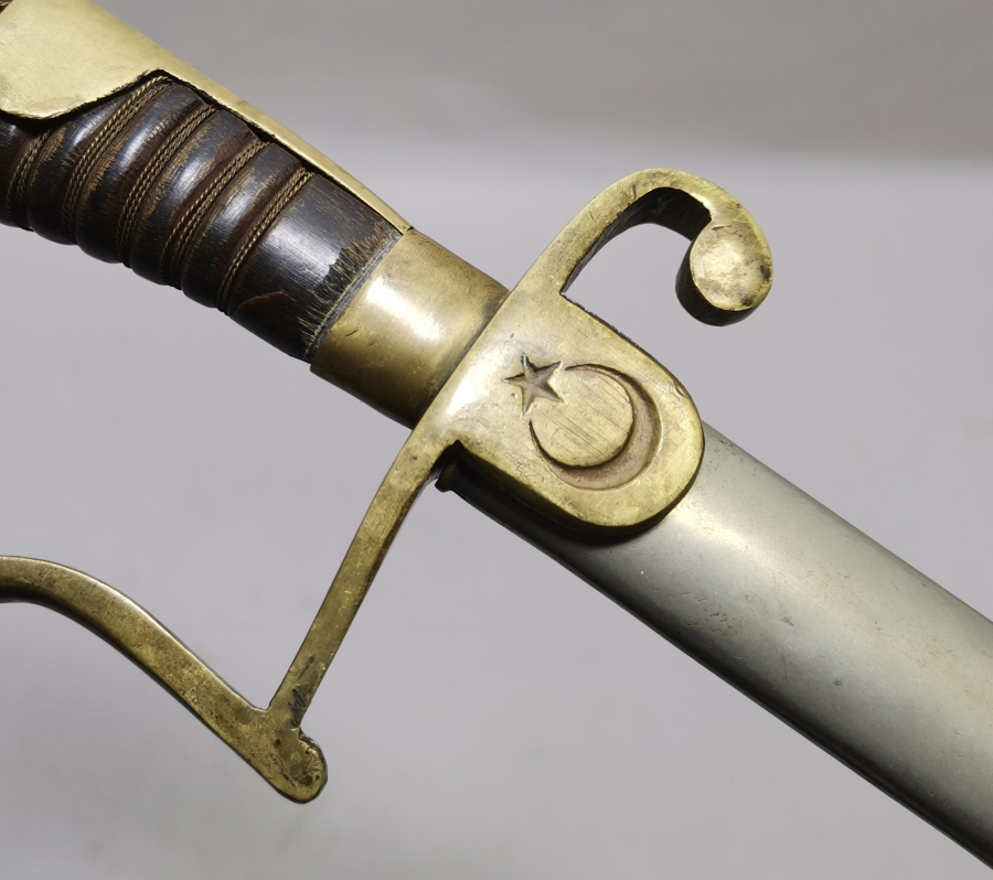 1. DÜNYA SAVAŞI DÖNEMİ BOYNUZ SAPLI VE AY YILDIZLI OSMANLI HAFİF SÜVARİ KILICI