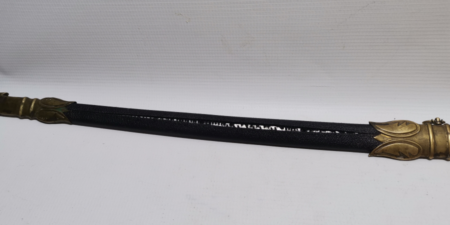 ANTİKA NADİR SAPI KARTAL BAŞI FORMUNDA HAVACI SUBAY KILICI