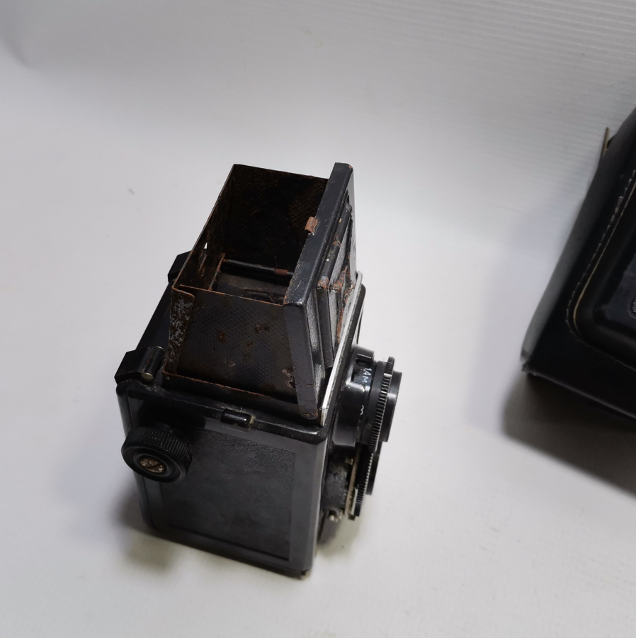 ORİJİNAL DERİ KUTUSUNDA ANTİKA LUBİTEL 2 MARKA FOTOĞRAF MAKİNESİ