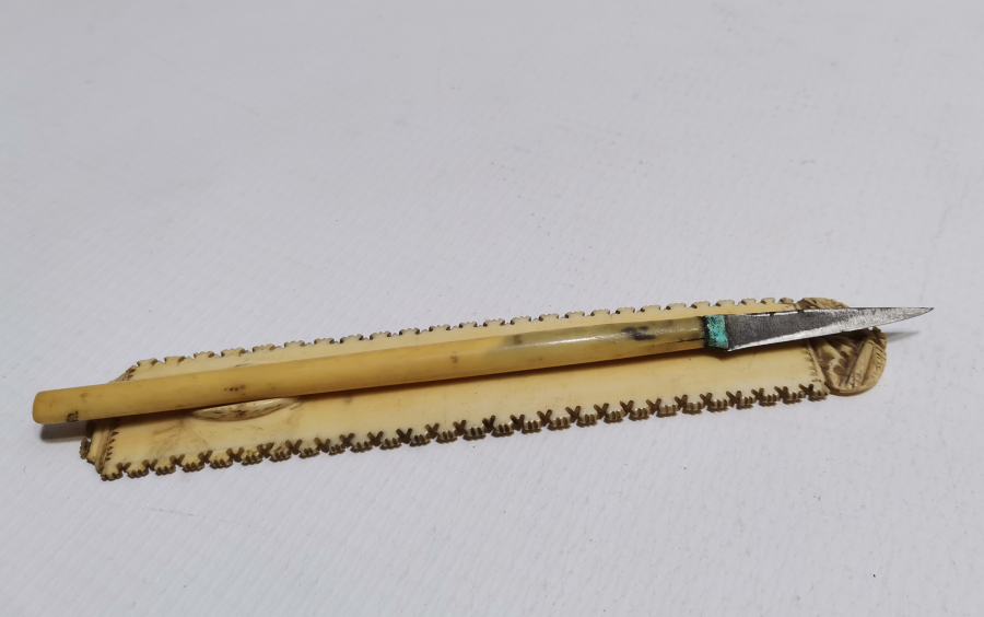 OSMANLI DÖNEMİ FİLDİŞİ SAPLI HATTAT BIÇAĞI VE FİLDİŞİ MAKTA TAKIMI