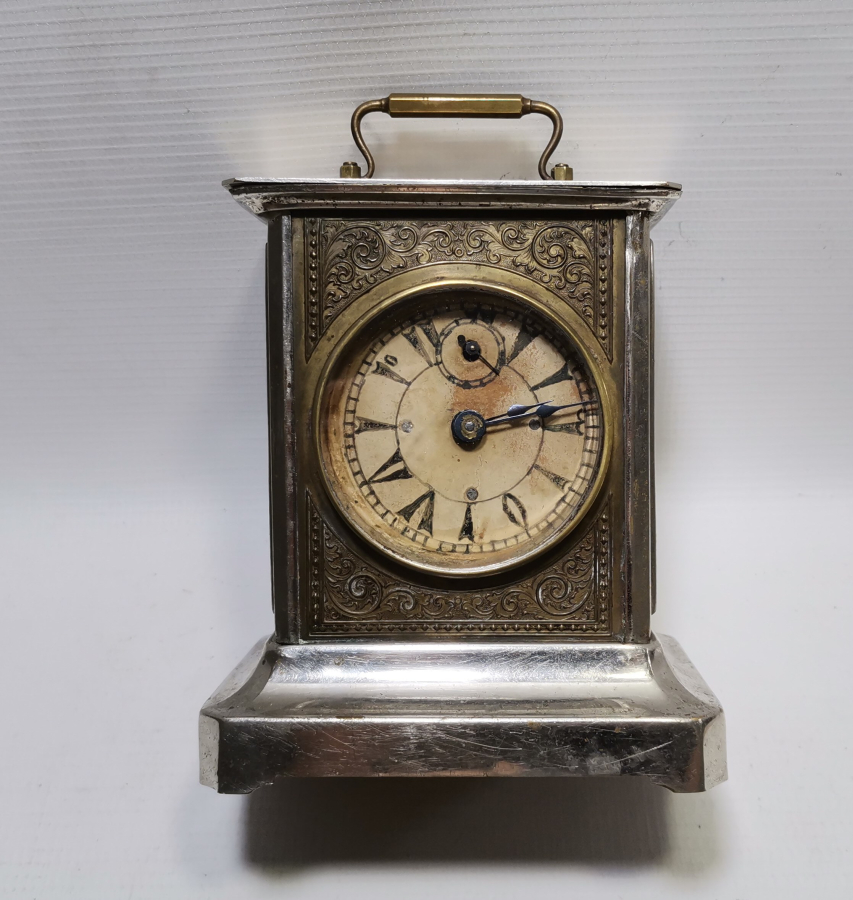 OSMANLI DÖNEMİ NADİR FORMDA LATERNALI MASA SAATİ