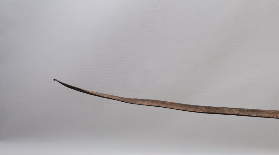 ÜZERİ İŞLEMELİ VE YAZILI OSMANLI DÖNEMİ NADİR FORMDA LEVANTEN YATAĞANI - DENİZCİ YATAĞANI