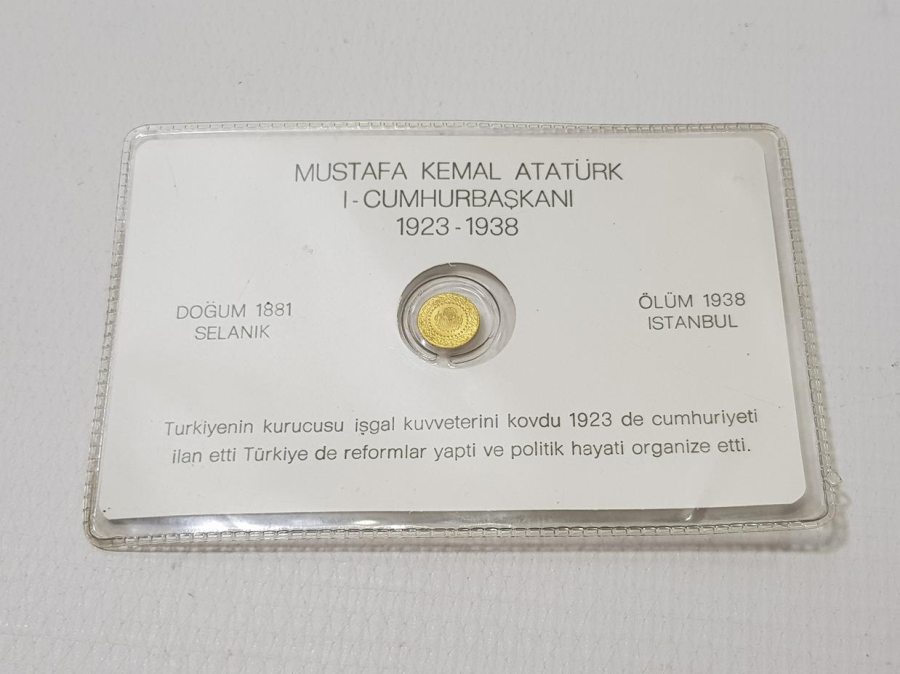 1984 ORJİNAL FÖYÜNDE MUSTAFA KEMAL ATATÜRK TEMALI ALTIN KAPLAMA HATIRA PARA