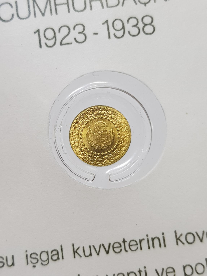 1984 ORJİNAL FÖYÜNDE MUSTAFA KEMAL ATATÜRK TEMALI ALTIN KAPLAMA HATIRA PARA