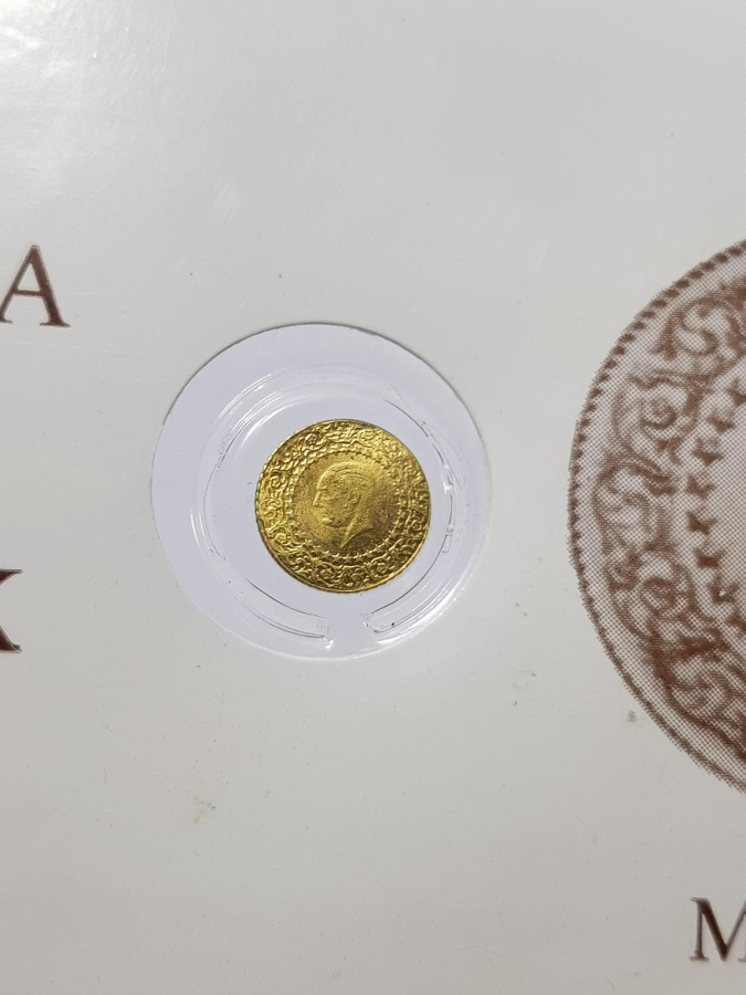 1984 ORJİNAL FÖYÜNDE MUSTAFA KEMAL ATATÜRK TEMALI ALTIN KAPLAMA HATIRA PARA