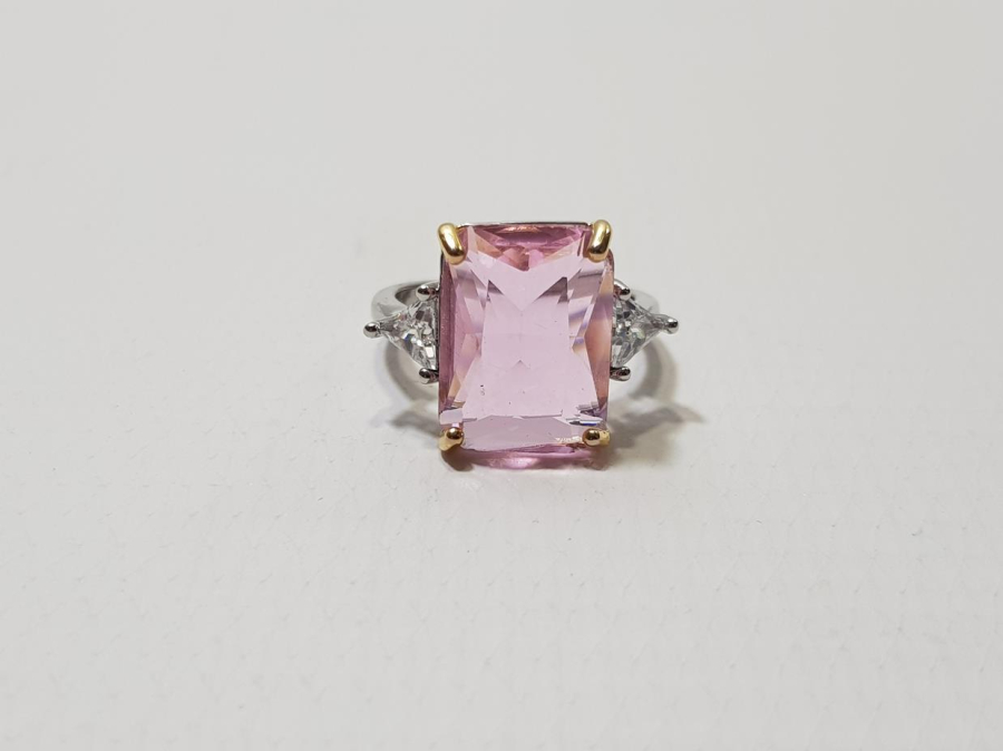 PEMBE ZİRKON TAŞLI BİJUTERİ YÜZÜK 