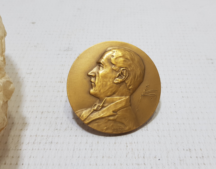 OSMANLICA GAZİ MUSTAFA KEMAL İMZALI BÜYÜK BOY ATATÜRK MADALYON