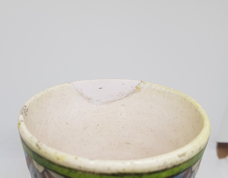 NADİR RENKTE OSMANLI DÖNEMİ İZNİK BARDAK