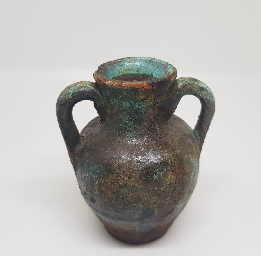 OSMANLI DÖNEMİ KÜP FORMUNDA YAPILMIŞ ÇOK NADİR İZNİK MÜREKKEP HOKKASI