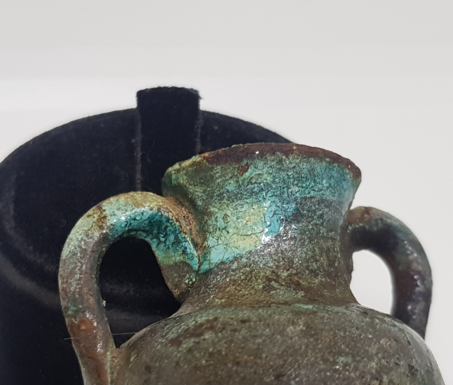 OSMANLI DÖNEMİ KÜP FORMUNDA YAPILMIŞ ÇOK NADİR İZNİK MÜREKKEP HOKKASI