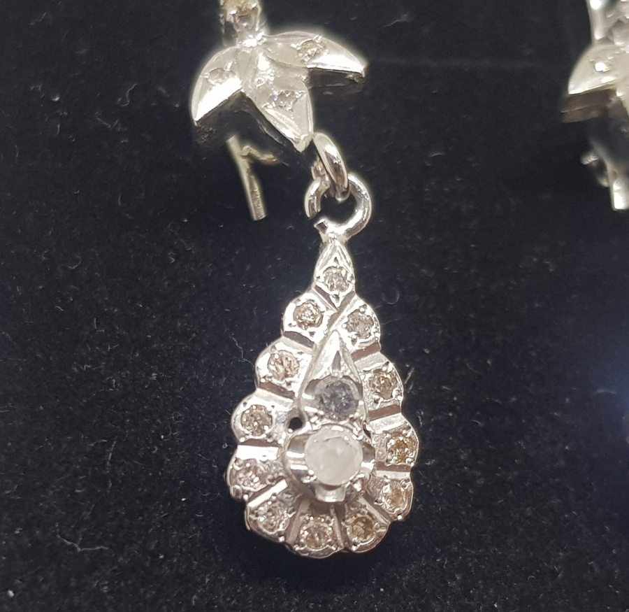 ÖZEL YAPIM PIRLANTA TAŞLI KOLYE KÜPE TAKIMI