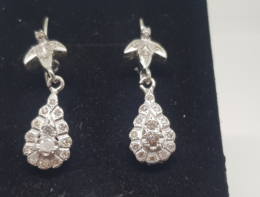 ÖZEL YAPIM PIRLANTA TAŞLI KOLYE KÜPE TAKIMI