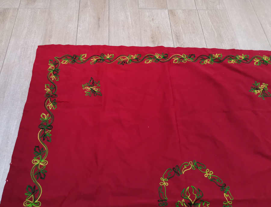 OSMANLI DÖNEMİ SUZANİ İŞÇİLİKLİ İPEKLİ BOHÇA