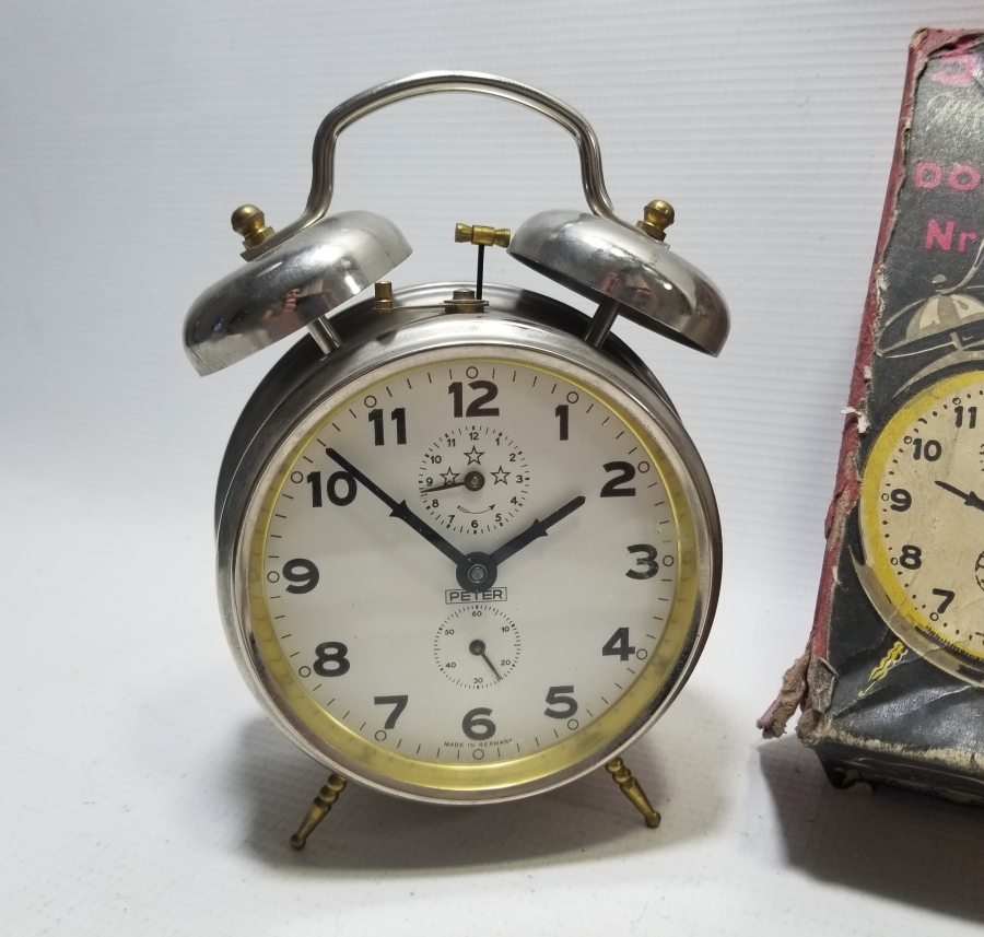 ORİJİNAL KUTUSUNDA ANTİKA PETER MASA SAATİ