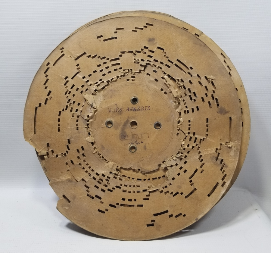 ÜZERLERİ OSMANLICA YAZILI PLAKLARIYLA ÇOK NADİR İLK DÖNEM FONOGRAF GRAMAFONU