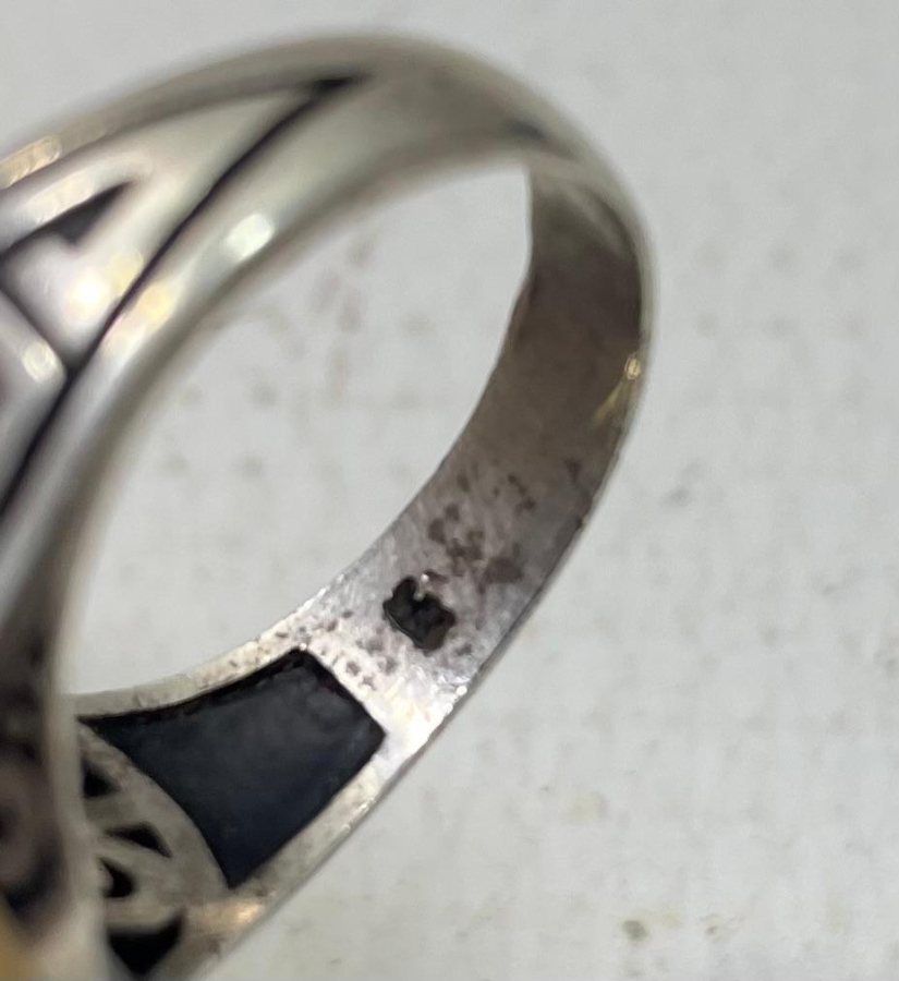 KABARTMA İŞÇİLİKLİ GÜMÜŞ YÜZÜK