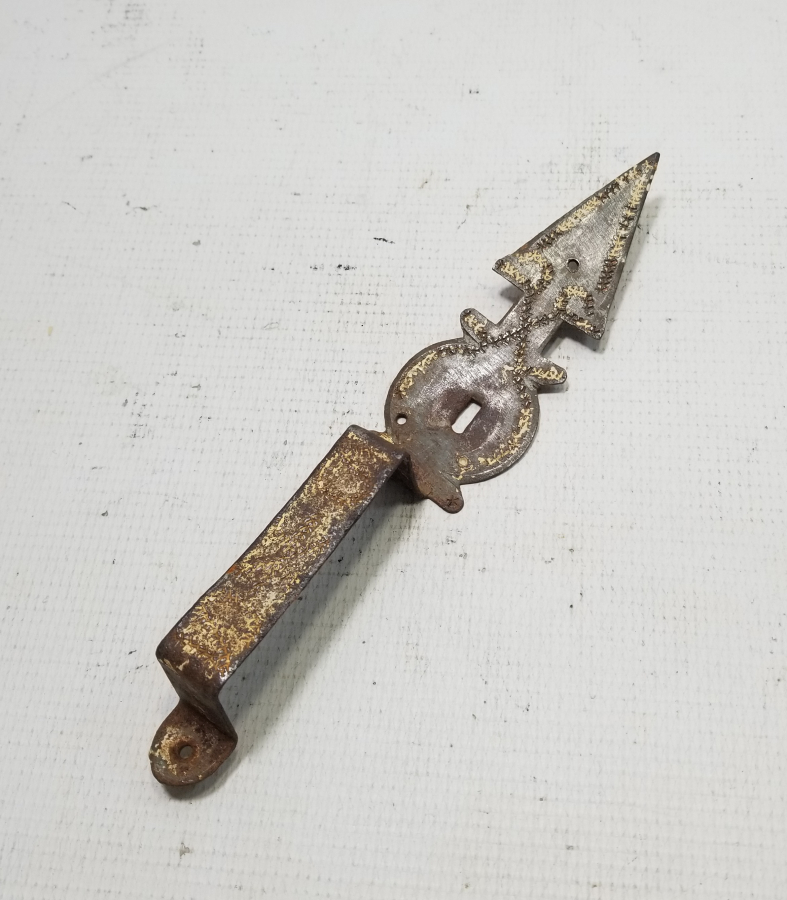 OSMANLI DÖNEMİ TEKKE İŞİ LALE FORMLU KAPI TUTMACI