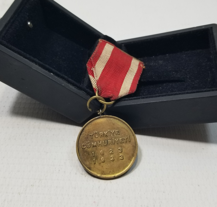 ORJİNAL ASKISIYLA 10. YIL MADALYASI