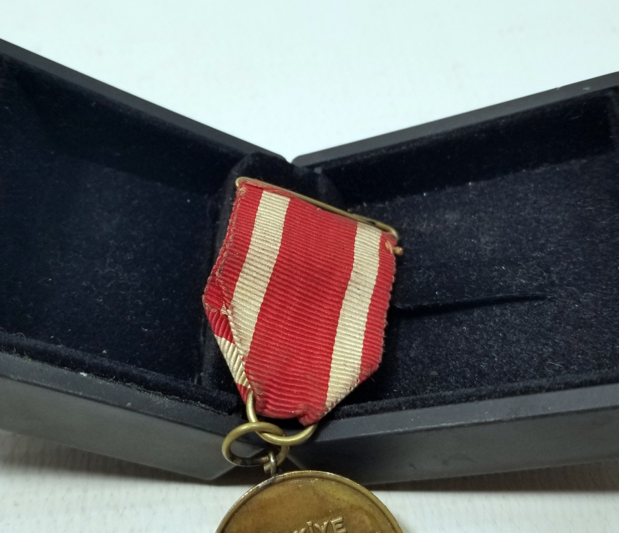 ORJİNAL ASKISIYLA 10. YIL MADALYASI