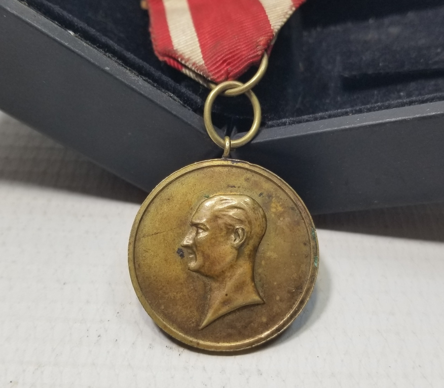 ORJİNAL ASKISIYLA 10. YIL MADALYASI