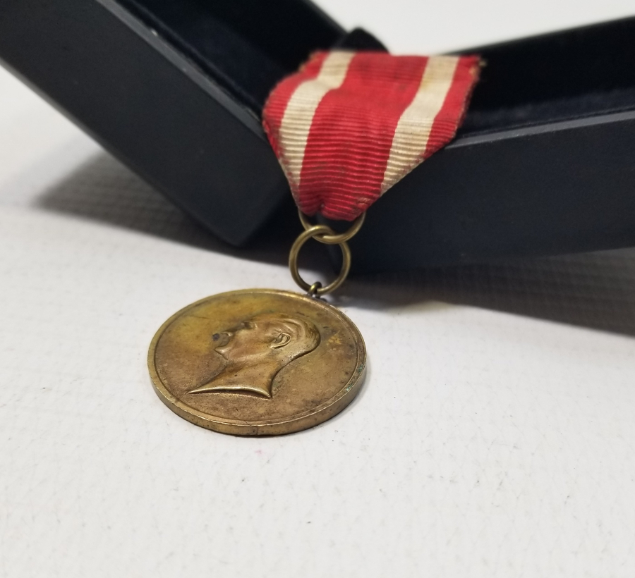 ORJİNAL ASKISIYLA 10. YIL MADALYASI