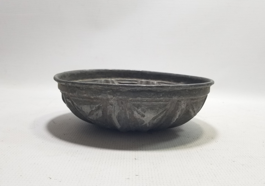 OSMANLI DÖNEMİ KABARTMA İŞÇİLİKLİ SELÇUKLU BAKIR HAMAM TASI