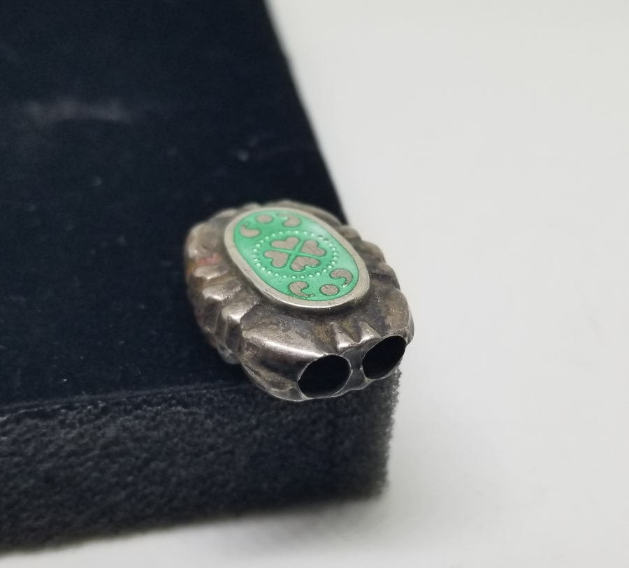 ÜZERİ KABARTMA İŞÇİLİKLİ OSMANLI DÖNEMİ GÜMÜŞ CEP SAATİ KÖSTEK SÜRGÜSÜ