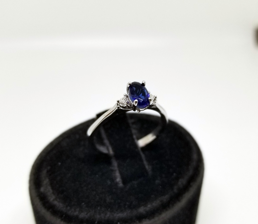 SAFİR VE PIRLANTA TAŞLI TEK TAŞ MODEL YÜZÜK