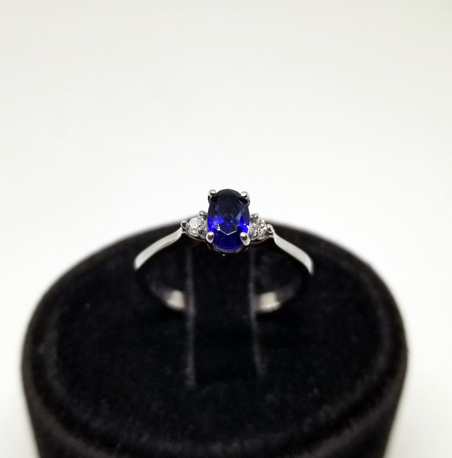 SAFİR VE PIRLANTA TAŞLI TEK TAŞ MODEL YÜZÜK