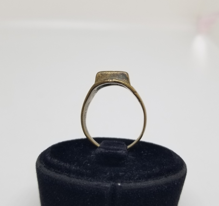 ÜZERİ KALEM İŞÇİLİKLİ EL YAPIMI ANTİKA YÜZÜK