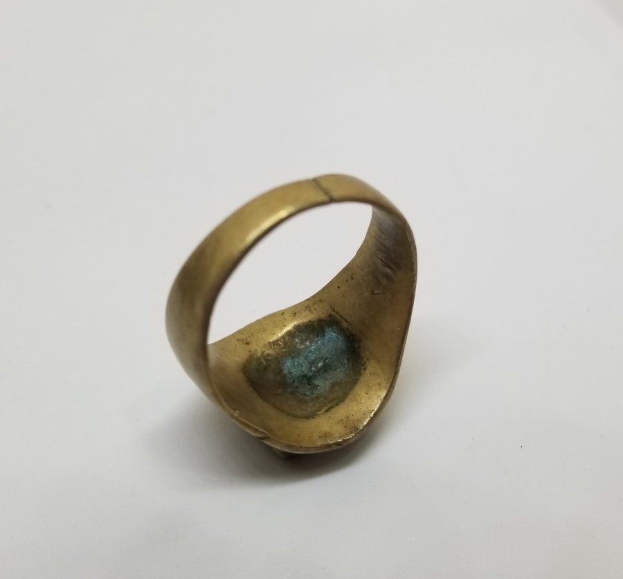 ÜZERİ KALEM İŞÇİLİKLİ EL YAPIMI ANTİKA YÜZÜK