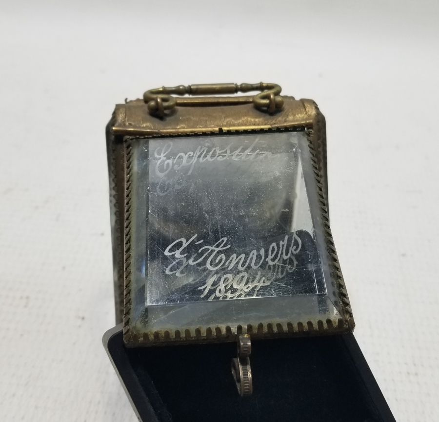 1894 TARİHLİ ANTİKA CEP SAATİ TEŞHİR STANDI