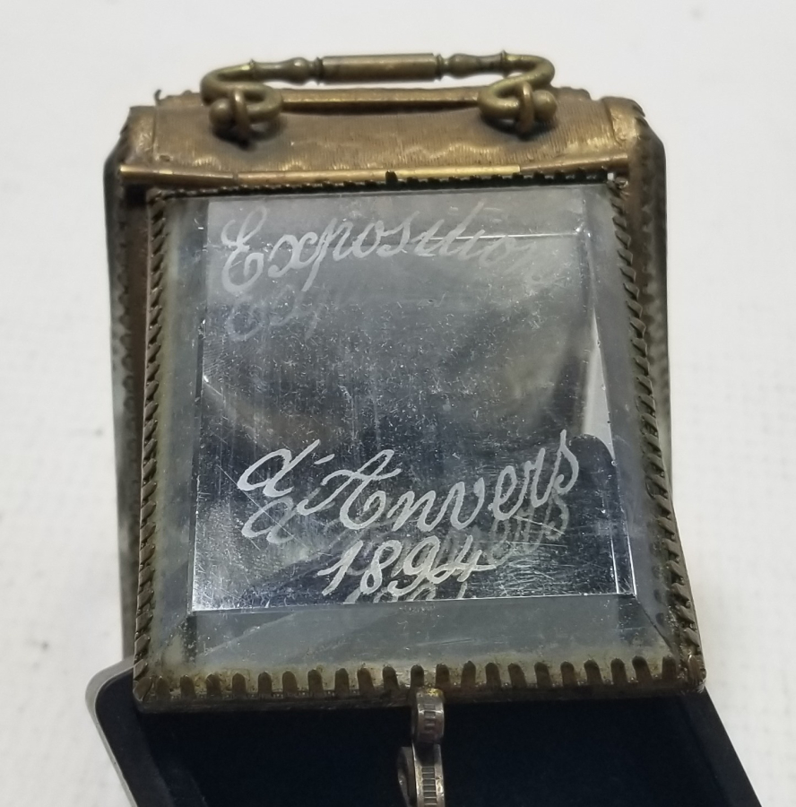 1894 TARİHLİ ANTİKA CEP SAATİ TEŞHİR STANDI